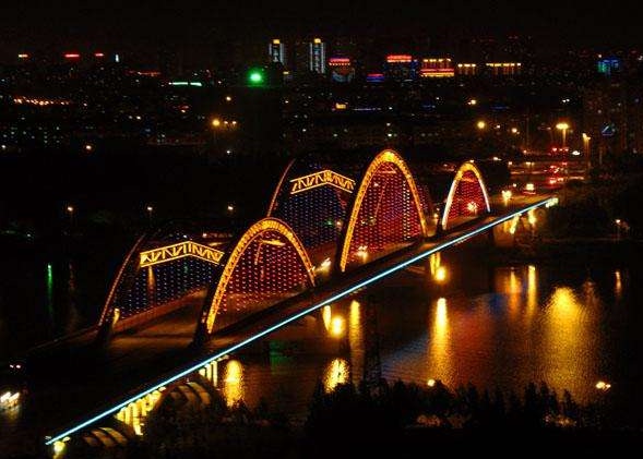 城市亮化工程的設計原則是什么？